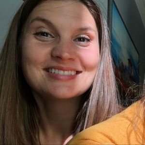 Meet your Posher, Pamela